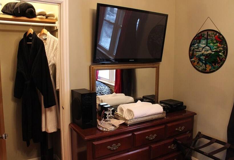 مبيت وإفطار The Findlay House