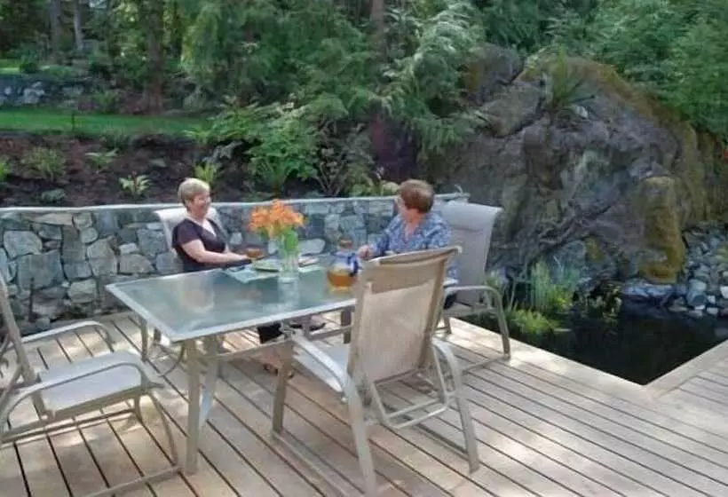 Brentwood Lighthouse B&b