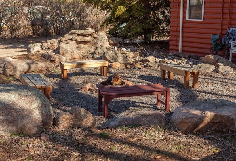 Colorado Cottages