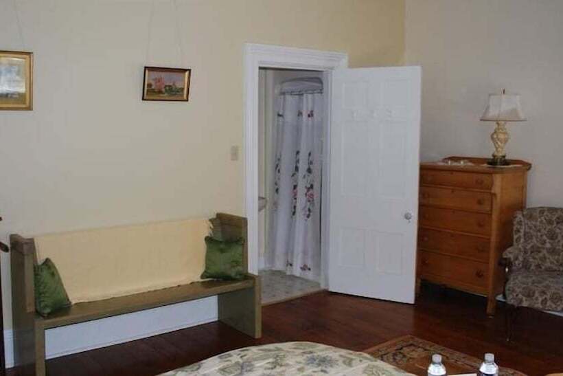 Heathercroft Bed And Breakfast