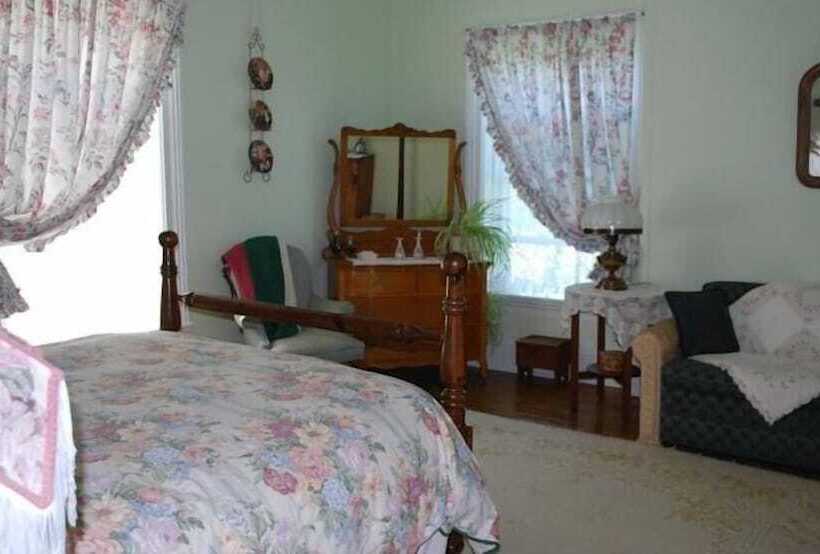 Heathercroft Bed And Breakfast