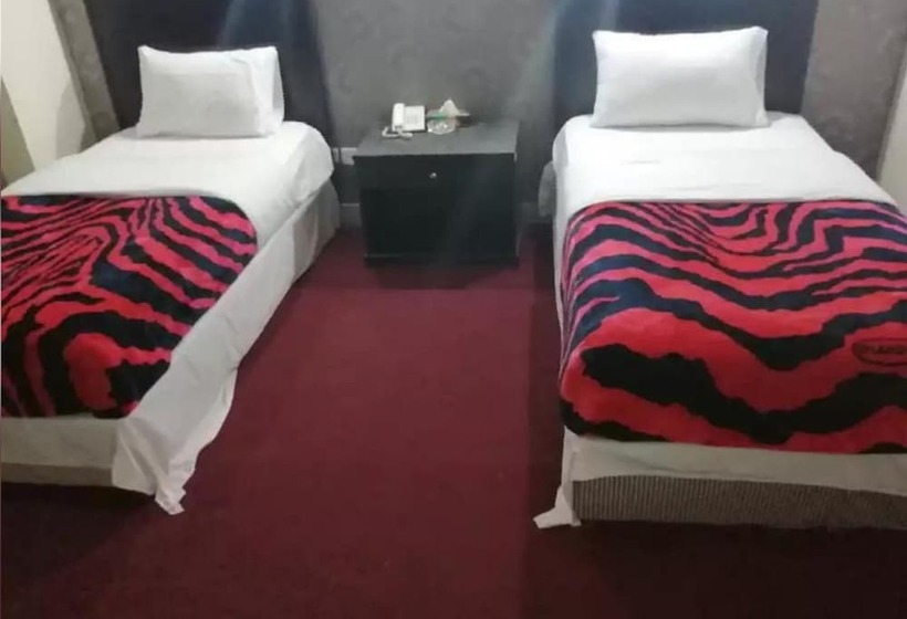 בית מלון כפרי Al Oroba