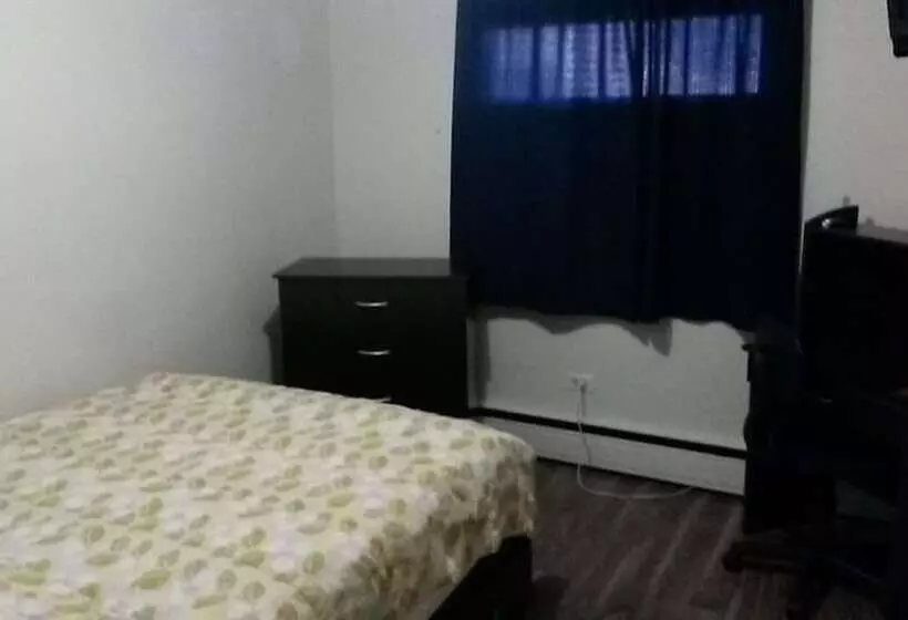 ホテル Auberge La Sept îloise