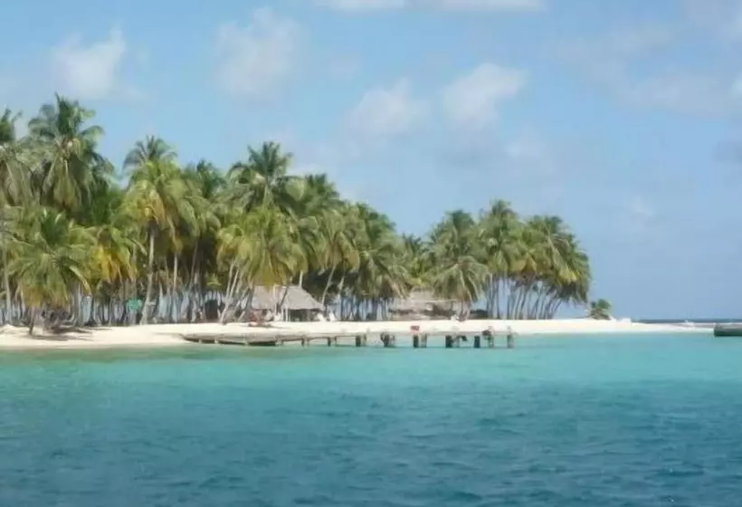 ホテル Cabañas Isla Aguja