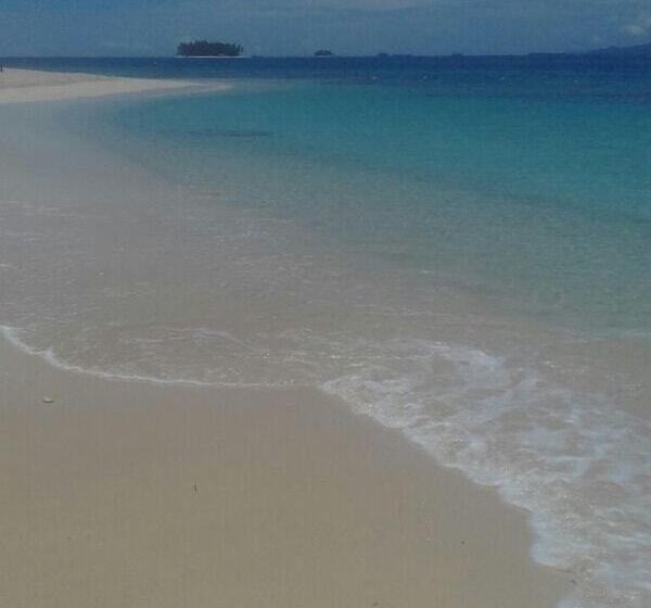 هتل Cabañas Isla Aguja