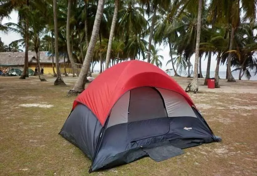 ホテル Cabañas Isla Aguja