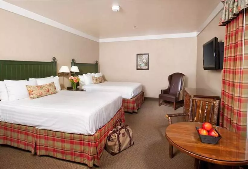 Hotelli Harris Ranch Resort