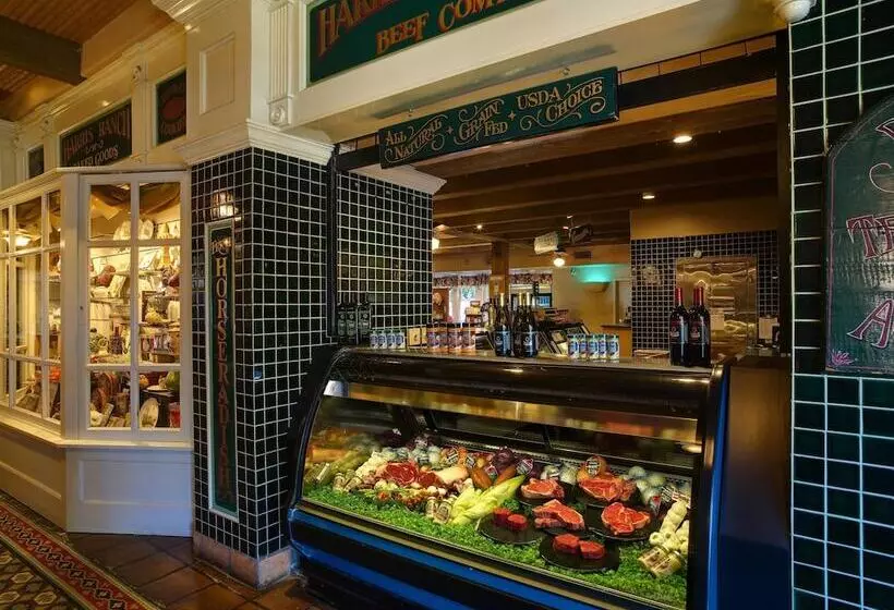 Hotelli Harris Ranch Resort