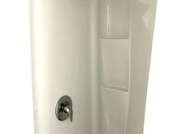 Hotelli Mangrove Marina And Resort Aqualodge Houseboats