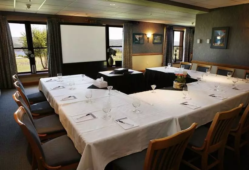 ホテル The Inn At Glenora Wine Cellars