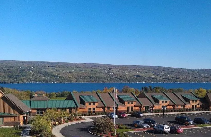 ホテル The Inn At Glenora Wine Cellars