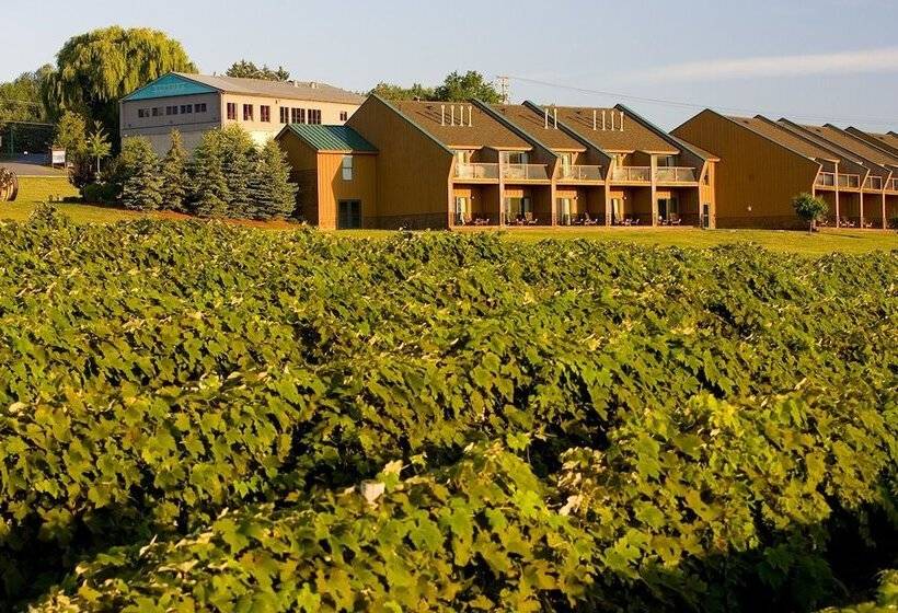 בית מלון כפרי The Inn At Glenora Wine Cellars