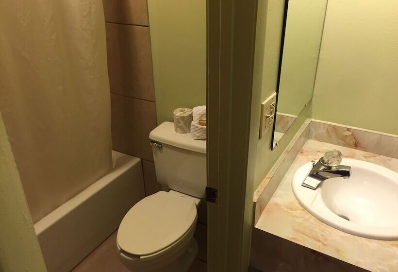 Мотель Sebring Inn