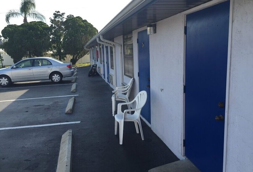 Мотель Sebring Inn