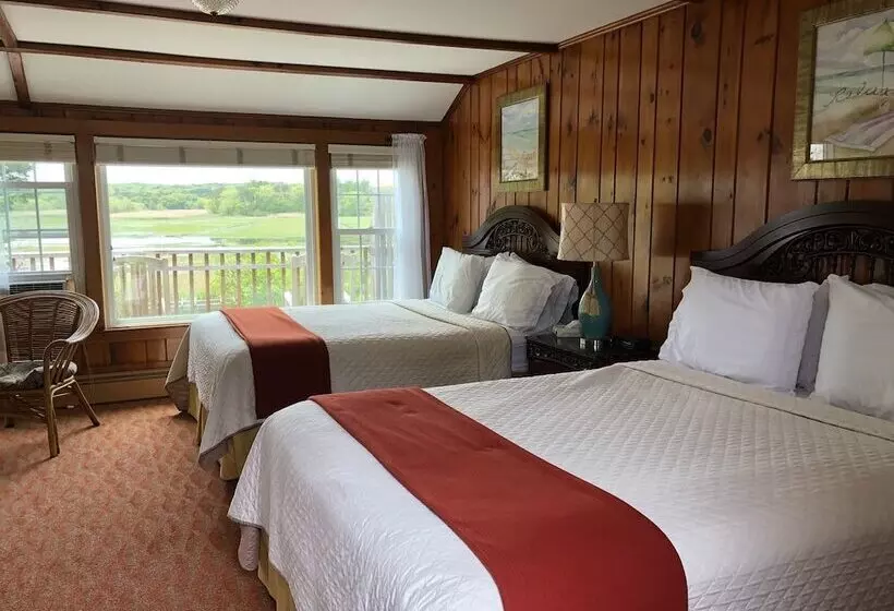 Motelli Spring Garden Inn