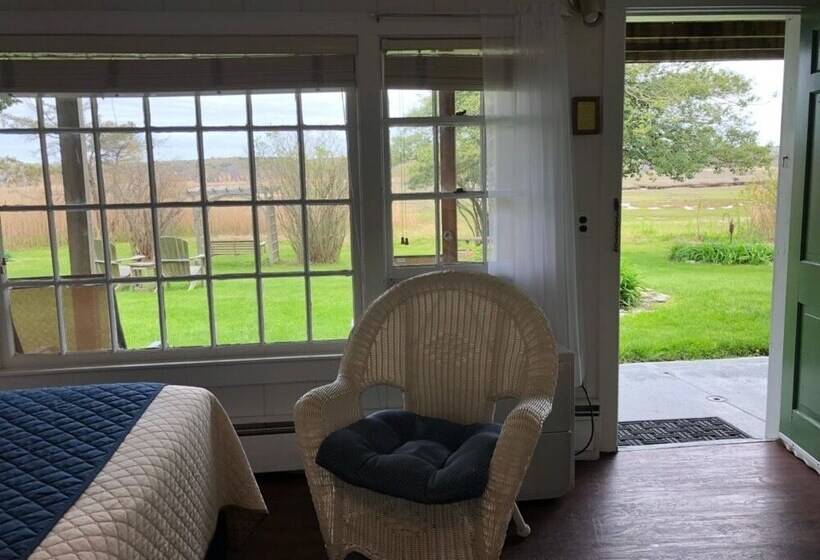 Мотель Spring Garden Inn