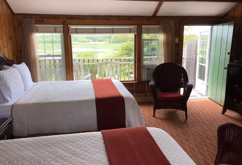 Motelli Spring Garden Inn