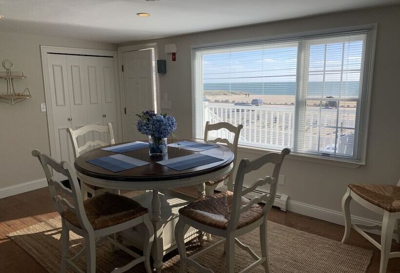 فندق على الطريق The Ocean View