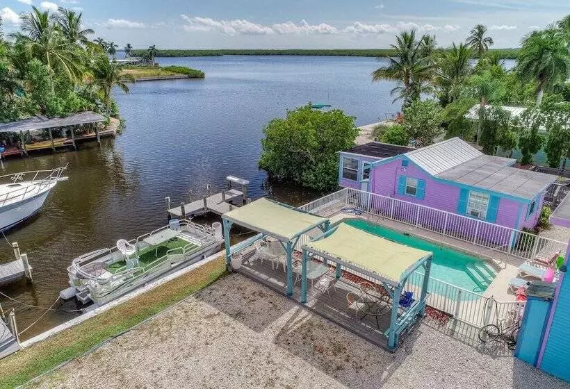 Pine Island Paradise Resort