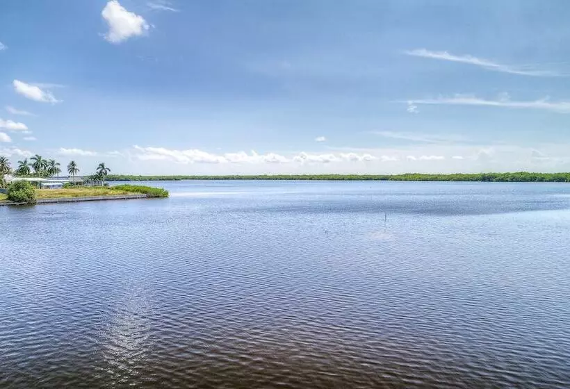 Pine Island Paradise Resort