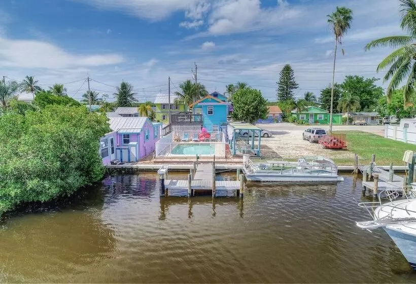 Pine Island Paradise Resort