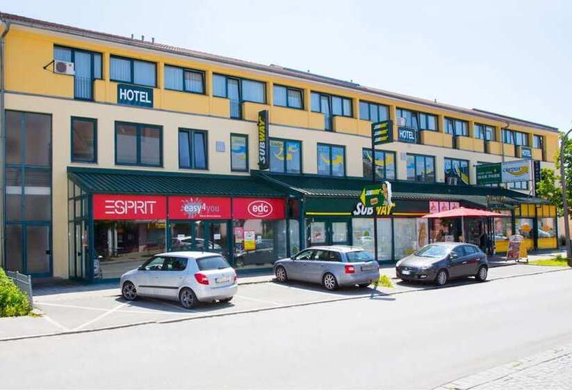 Aparthotel Landau An Der Isar