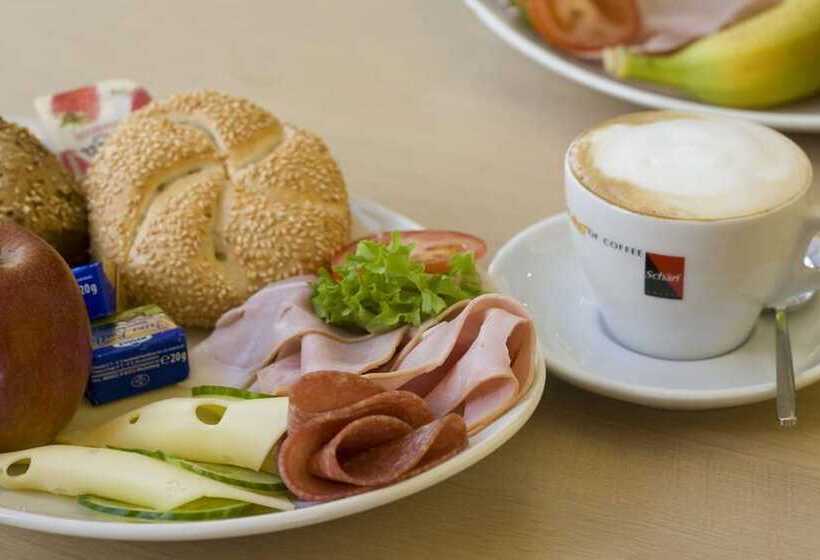 Aparthotel Landau An Der Isar