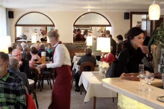 酒店 Gasthaus Zur Krone