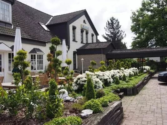 בית מלון כפרי Am Foersterberg