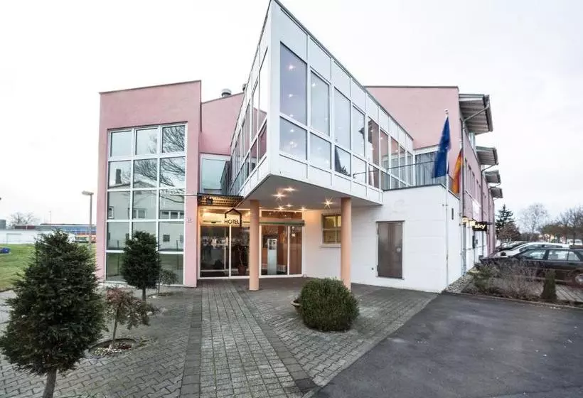 Отель An Der Waldstraße