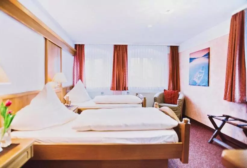 Hotel Blochums Gasthof Hirsch