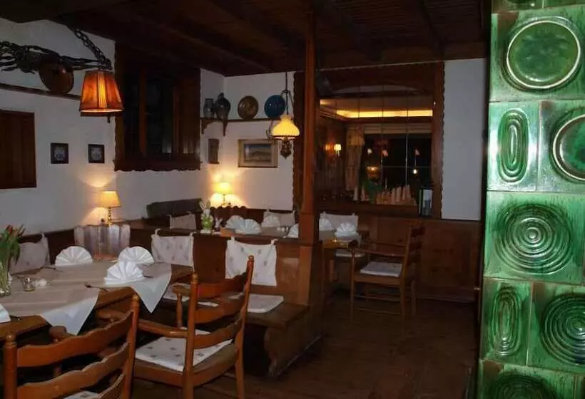 Отель Der Watzenhof