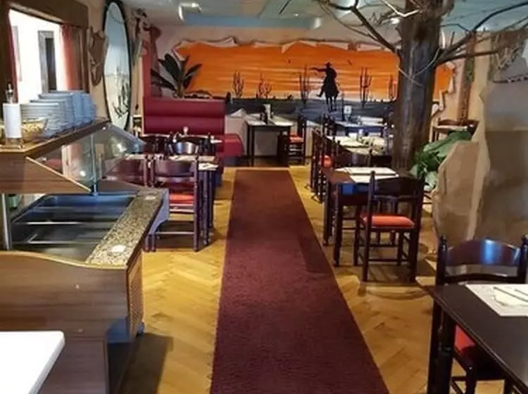 ホテル Desperados