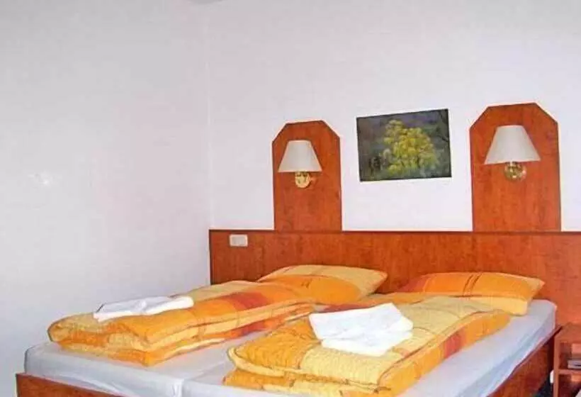 ホテル Desperados