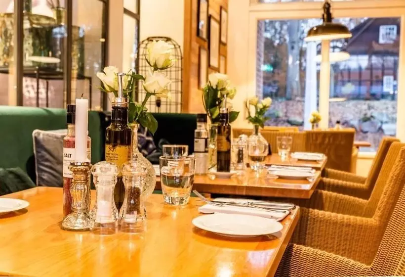 Отель Gut Altona