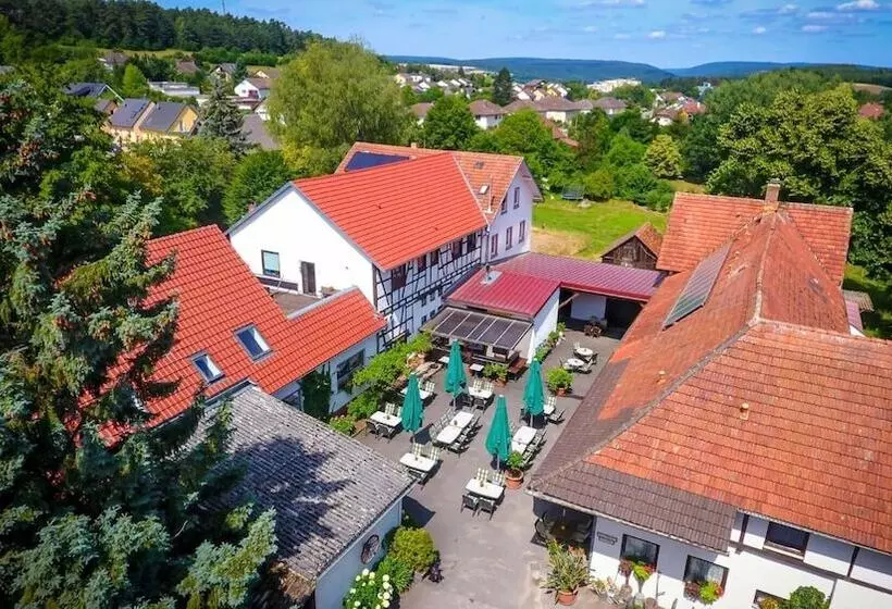 Отель Landgasthof Baumhof Tenne