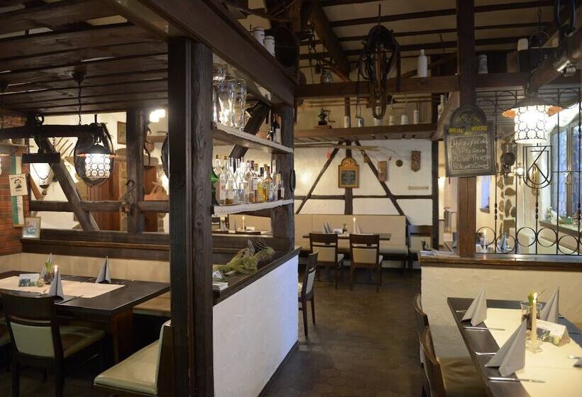 Отель Landgasthof Baumhof Tenne