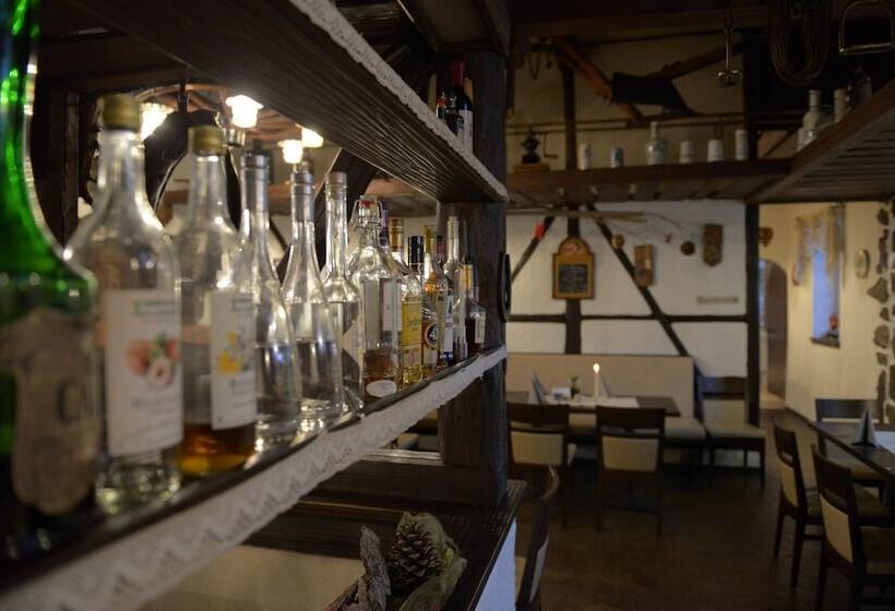 Отель Landgasthof Baumhof Tenne