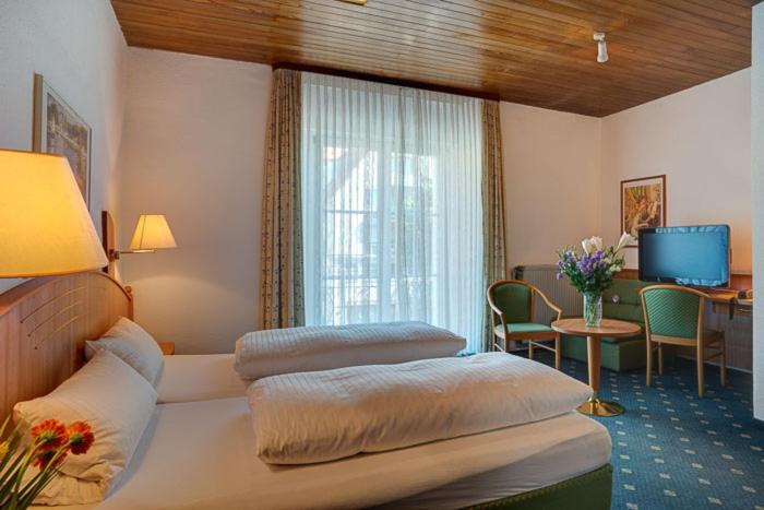 ホテル Möve Garni