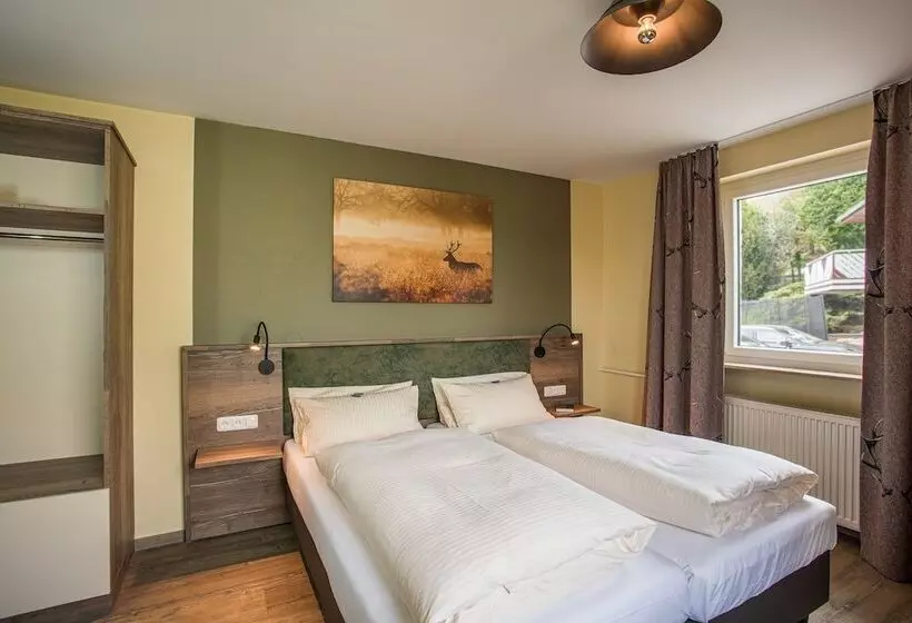 Отель Restaurant Grüner Baum