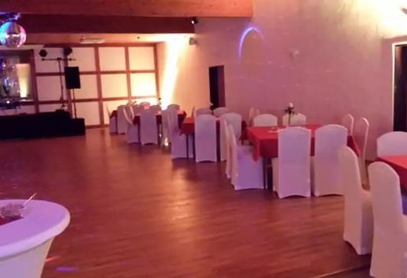 호텔 Restaurant Teichaue