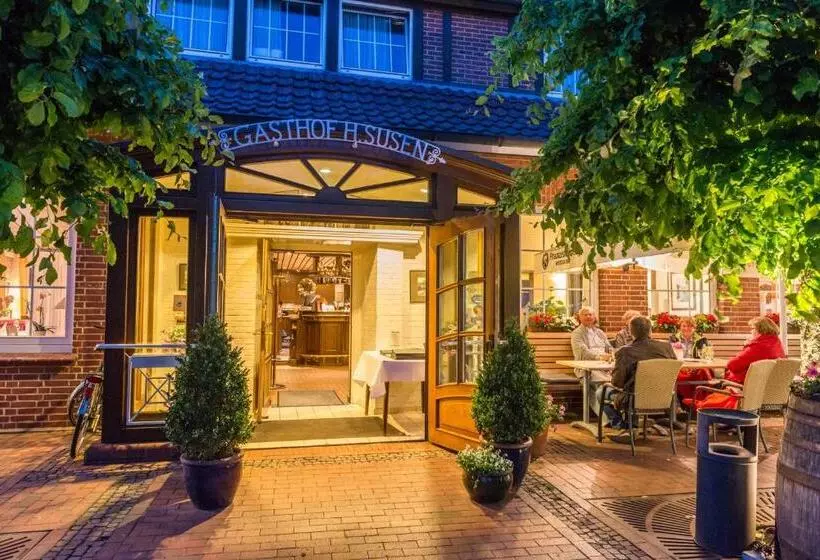 Отель Rheinischer Hof