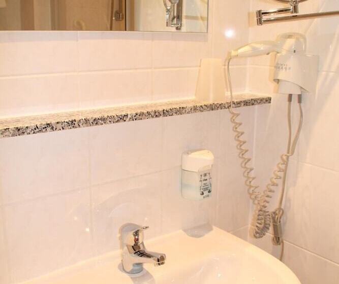 فندق Riesenjunior Hanau By Trip Inn