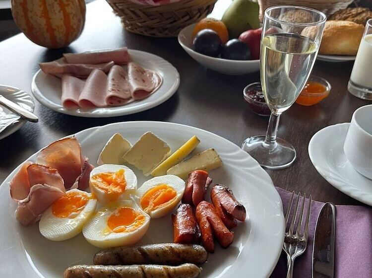 Rothenfels Hotel & Panorama Restaurant