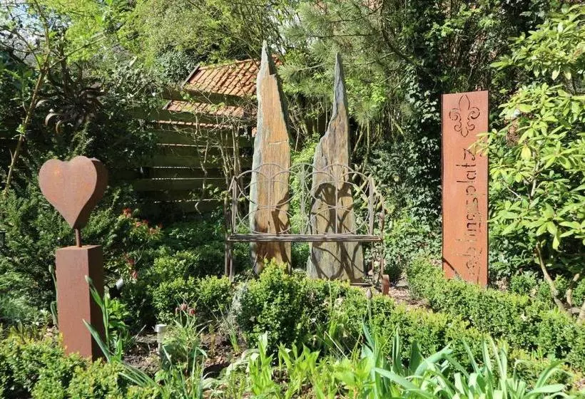 Отель St. Georg Garni