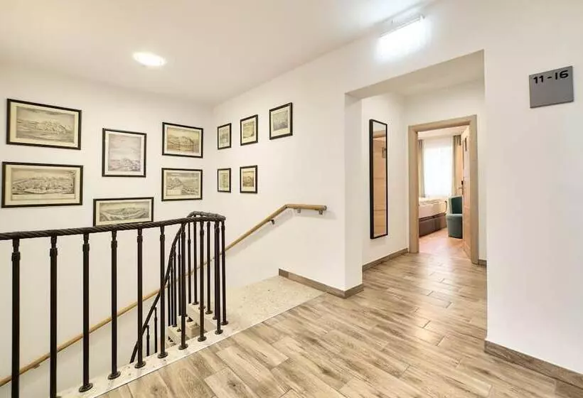 בית מלון כפרי Tiffany