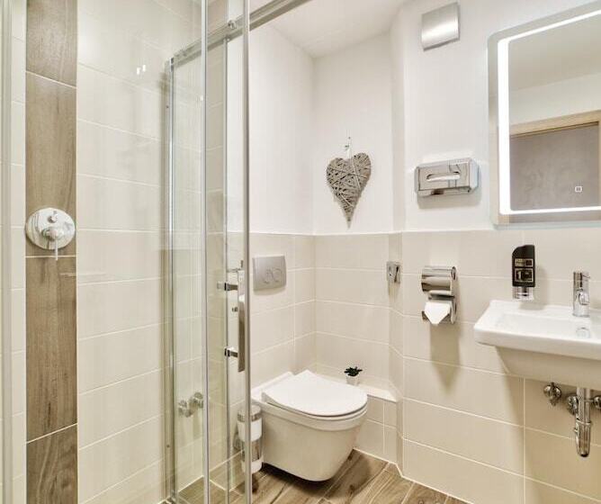 בית מלון כפרי Tiffany