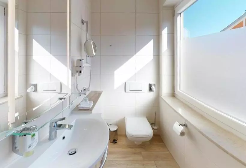 Hotel Blochums Gasthof Hirsch