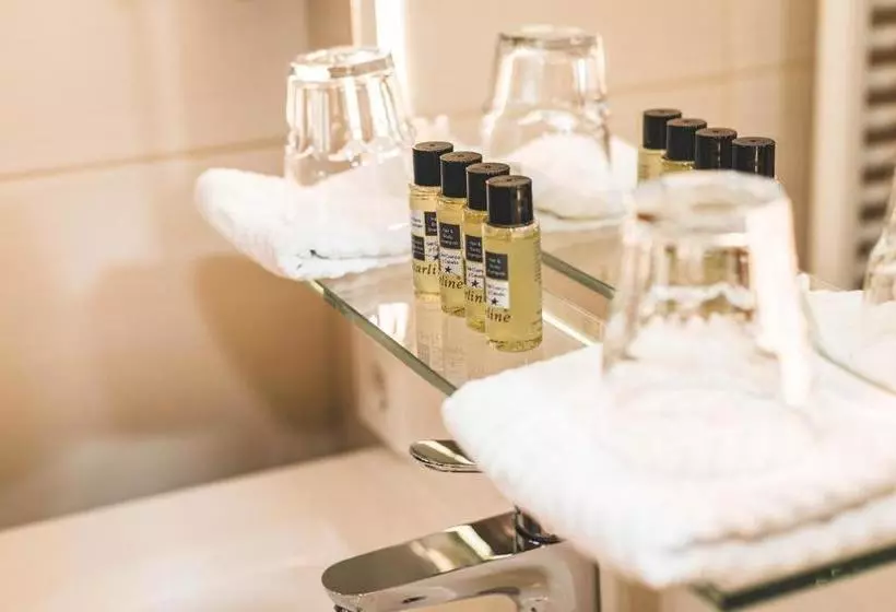 Hotel Blochums Gasthof Hirsch