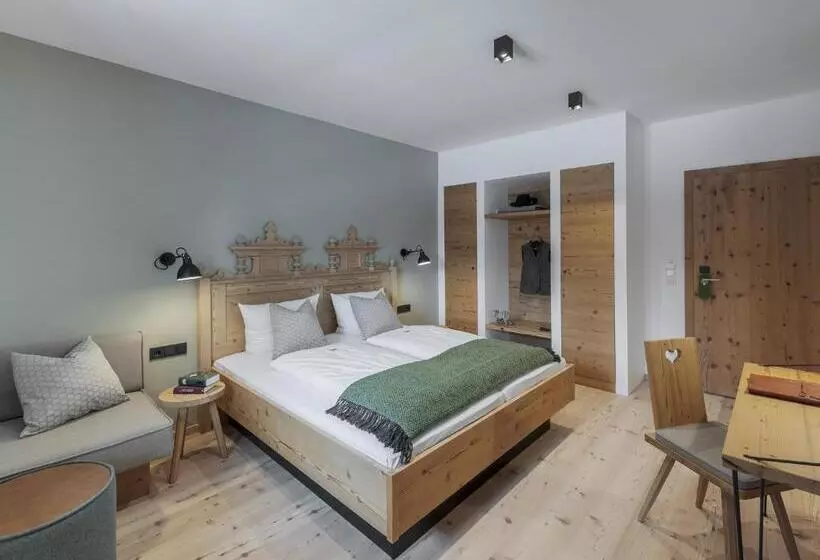 Пансион Forstnerwirt Hotel | Stubn | Biergarten